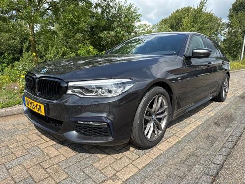 BMW 5-Serie 540d 320pk Xdrive Aut. 2017 Grijs, Auto's, BMW, Bedrijf, 5-Serie, Airconditioning, Climate control, Cruise Control