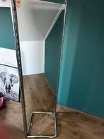 Grote staande pas spiegel aangeboden, Huis en Inrichting, Woonaccessoires | Spiegels, Ophalen, Zo goed als nieuw, 150 tot 200 cm