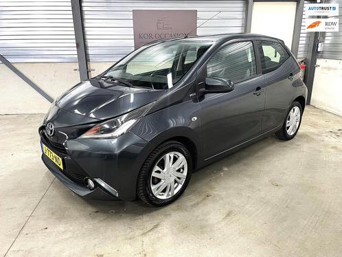 Toyota Aygo 1.0 VVT-i x-cite airco navischerm cruise control, Auto's, Toyota, Bedrijf, Te koop, Aygo, ABS, Achteruitrijcamera