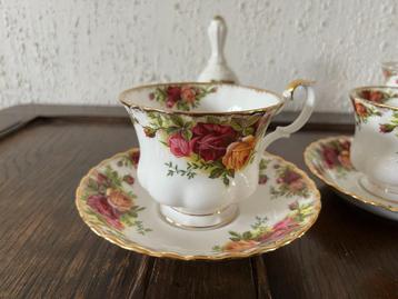 Royal Albert Old country roses beschikbaar voor biedingen