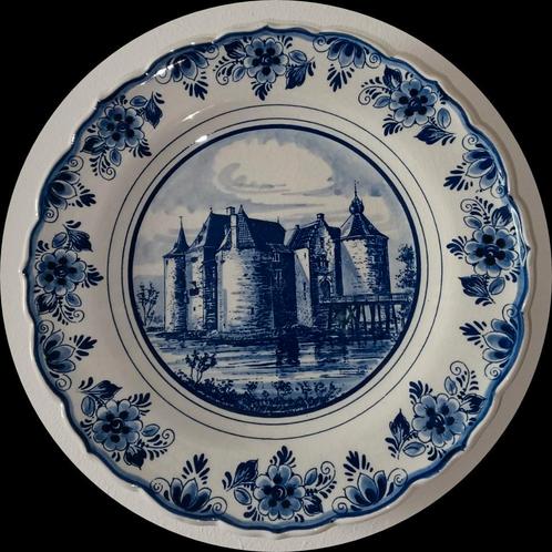 Delfts Blauw wandbord met kasteel Ammerzoden, Antiek en Kunst, Antiek | Wandborden en Tegels, Ophalen of Verzenden