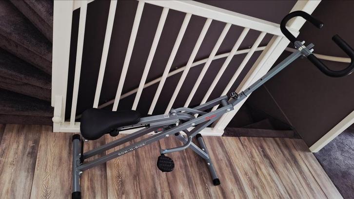 Sunny Health and Fitness Row-N-Ride Roeimachine NR.077S, Sport en Fitness, Fitnessapparatuur, Zo goed als nieuw, Roeitrainer, Armen
