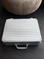 Rimowa Attache/briefcase, Slot, Minder dan 50 cm, Ophalen of Verzenden, Zo goed als nieuw