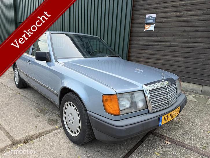 Mercedes-Benz 230E W124 inruilkoopje, Auto's, Oldtimers, Bedrijf, Te koop, ABS, Centrale vergrendeling, Mercedes-Benz, Benzine