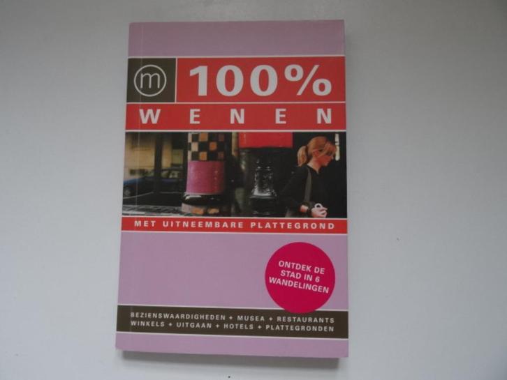100% Wenen reisgids met plattegrond , time to momo, Boeken, Reisgidsen, Zo goed als nieuw, Reisgids of -boek, Europa, Overige merken