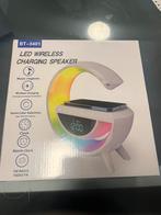 Digitale wekker - lichtwekker bureaulamp bluetooth speaker, Ophalen of Verzenden, Zo goed als nieuw