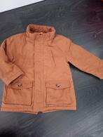 Nette bruine tussen jas maat 98., Kinderen en Baby's, Kinderkleding | Maat 98, Ophalen of Verzenden, Zo goed als nieuw, Jongen