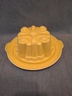 Royal Sphinx - mooie pastel gele kleine puddingvorm & bord, Ophalen of Verzenden