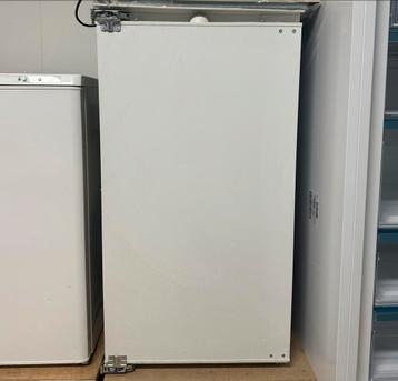 NEFF 102CM INBOUW KOELKAST A++ DEUR OP DEUR beschikbaar voor biedingen