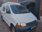 Toyota 2003 Wit, Auto's, 2494 cc, 7 stoelen, Wit, Origineel Nederlands