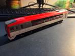 Narita Express van Yonezawa Diapet 1:100, Hobby en Vrije tijd, Modeltreinen | Overige schalen, Gelijkstroom, Wagon, Zo goed als nieuw