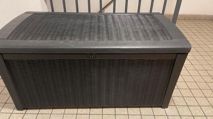 Keter Kussenbox Borneo Rattan, Tuin en Terras, Bergingen en Tuinkasten, Zo goed als nieuw, Overige typen, Kunststof, Ophalen