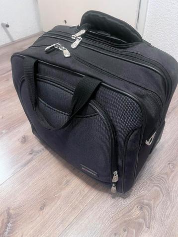 Laptop tas Trolley koffer Travelers choice beschikbaar voor biedingen