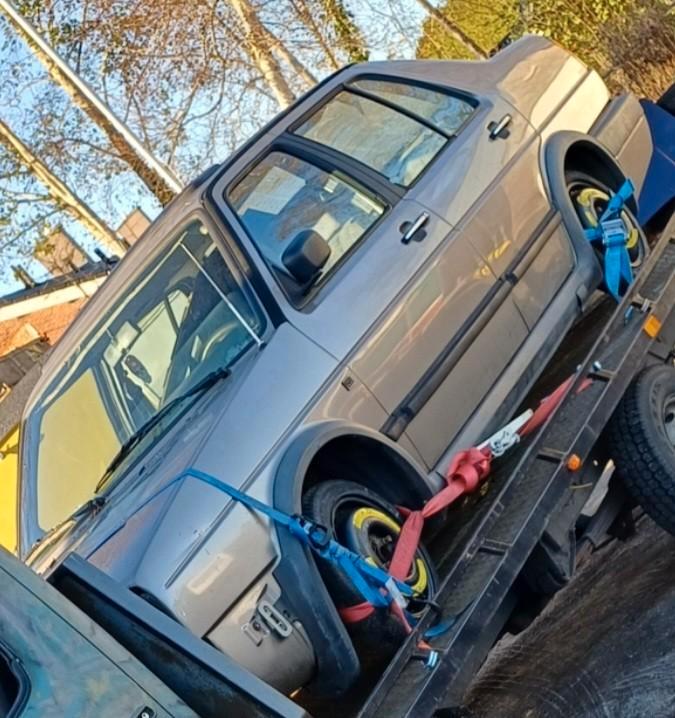 Volkswagen 1990 Grijs, Auto's, Volkswagen, Particulier, Benzine, Sedan, Geïmporteerd, Beige, Ophalen