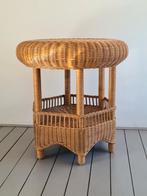 leuke rotan tafel boho bohemian, Huis en Inrichting, Tafels | Bijzettafels, Overige materialen, Minder dan 55 cm, Boho, Rond