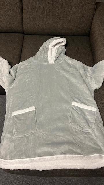 Hoodie Deken, Kleding | Dames, Huispakken, Nieuw, Maat 38/40 (M), Grijs, Ophalen of Verzenden