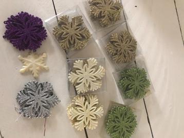 50 sneeuwvlokhangers beschikbaar voor biedingen