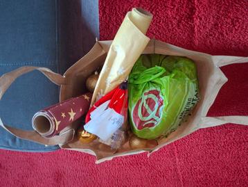 Opruiming,  kerstspullen  beschikbaar voor biedingen