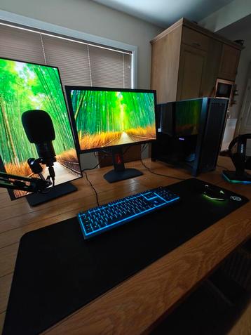 Gaming Setup beschikbaar voor biedingen