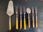 Antieke set (7 dlg) benen / hoornen vorkjes, taartschep, Antiek en Kunst, Antiek | Bestek, Ophalen of Verzenden