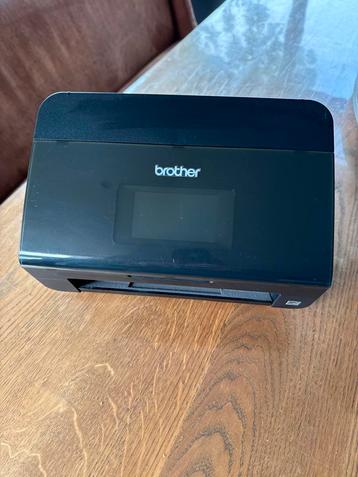 Brother ADS-2600W Documentscanner beschikbaar voor biedingen