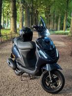 Piaggio Zip IGET BROM, Fietsen en Brommers, Scooters | Piaggio, Ophalen, Maximaal 45 km/u, Zip, Zo goed als nieuw