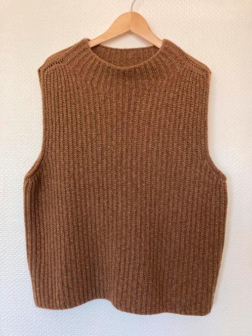 MONARI Bruine Spencer / Slip-over Maat 44, Kleding | Dames, Truien en Vesten, Zo goed als nieuw, Maat 42/44 (L), Bruin, Ophalen of Verzenden