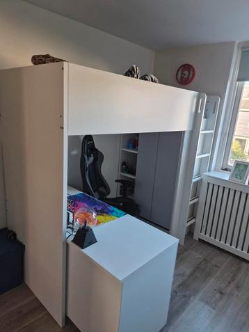 Ikea Hoogslaper met Bureau en Kast beschikbaar voor biedingen