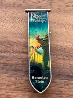 Efteling pin negen pleinen festijn Herauten plein, Verzamelen, Efteling, Ophalen of Verzenden, Zo goed als nieuw, Button of Speldje