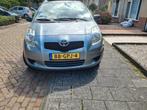 Toyota Yaris 1.0 12V Vvt-i 5DR Terra 2008 Grijs, Voorwielaandrijving, 527 kg, 750 kg, Origineel Nederlands