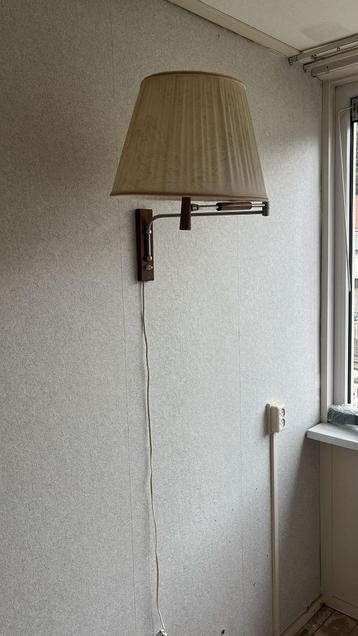 Vintage uittreklamp jaren 60-70 retro wandlamp beschikbaar voor biedingen