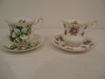 Royal Albert kop+schotel Trillium en Sweet Violets  beschikbaar voor biedingen