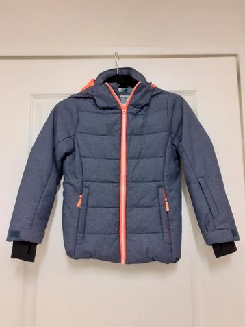 Jack, meisje maat 122-128 zgan €14,00 beschikbaar voor biedingen