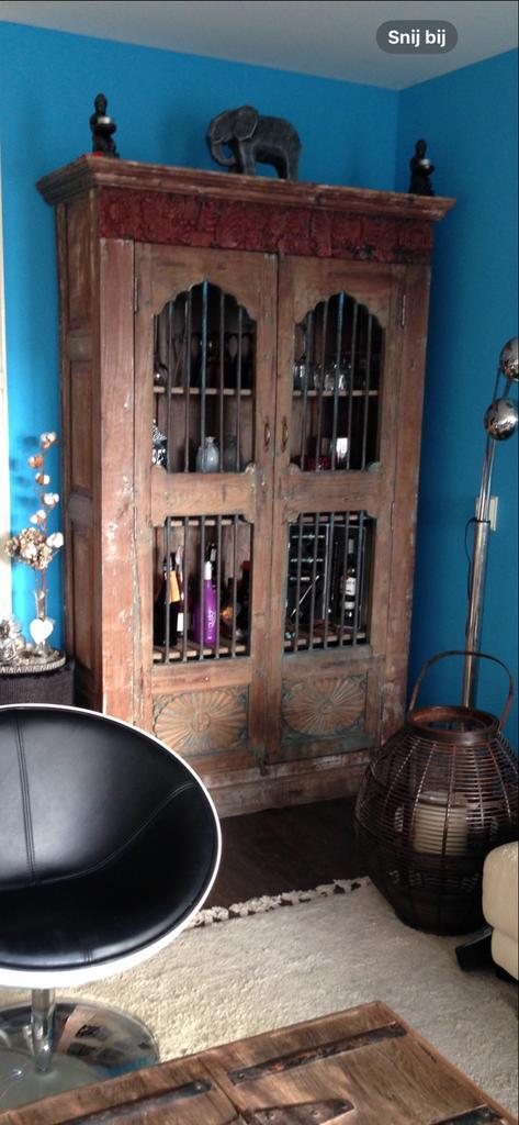 Oosterse houten kast uit Indonesië - Uniek stuk!, Antiek en Kunst, Antiek | Meubels | Kasten, Ophalen