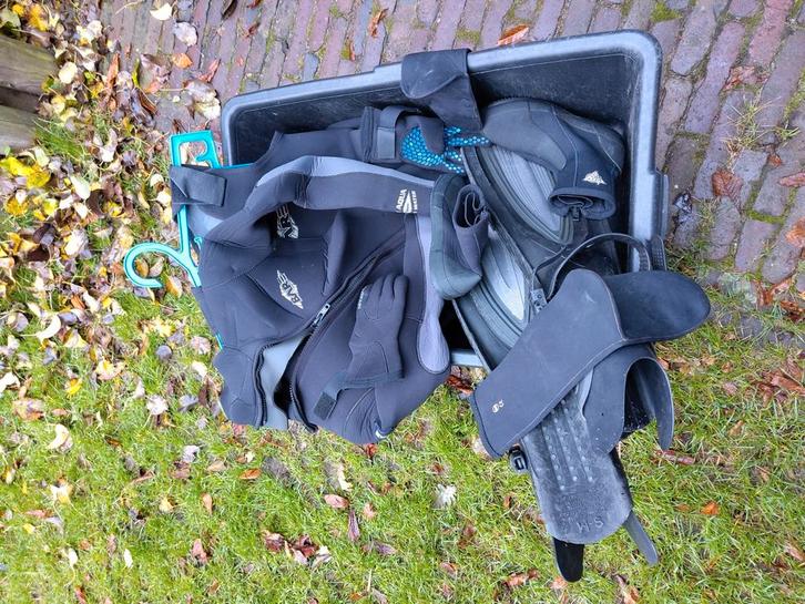 Duikuitrusting maat S, 39-40, Watersport en Boten, Duiken, Zo goed als nieuw, Duikpak, Ophalen of Verzenden