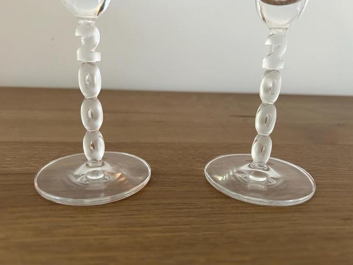 2 Champagne Fluit Glazen, Millennium-2000, Schott, Nieuw!, Verzamelen, Glas en Borrelglaasjes, Nieuw, Borrel- of Shotglas, Ophalen of Verzenden