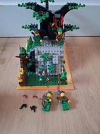 Lego 6066 camouflaged outpost van de forestmen, Kinderen en Baby's, Speelgoed | Duplo en Lego, Ophalen of Verzenden