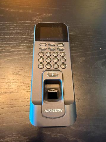 Hikvision toegangscontrole terminal DS-K1T604AMF beschikbaar voor biedingen