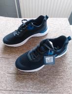 FILA  40 NIEUW, Sport en Fitness, Ophalen of Verzenden, Nieuw, Hardloopschoenen, Overige merken