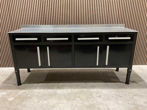 StahlWorks werkbank / las tafel nieuw model ‼️‼️, Doe-het-zelf en Verbouw, Gereedschapskisten, Nieuw, Ophalen