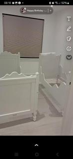 Tweelingbedden met matrassen te koop, Kinderen en Baby's, Ophalen of Verzenden, Gebruikt, Ledikant