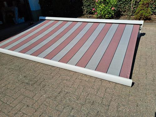 Zonnescherm afstandsbediening 2,8 x 2,5 gesloten cassette, Tuin en Terras, Zonneschermen, Zo goed als nieuw, Knikarmscherm, 150 tot 300 cm