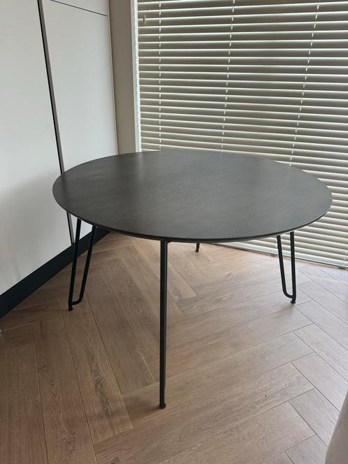 Milian Ronde uitschuif Eettafel - Industrieel Design, Huis en Inrichting, Tafels | Eettafels, Zo goed als nieuw, 150 tot 200 cm