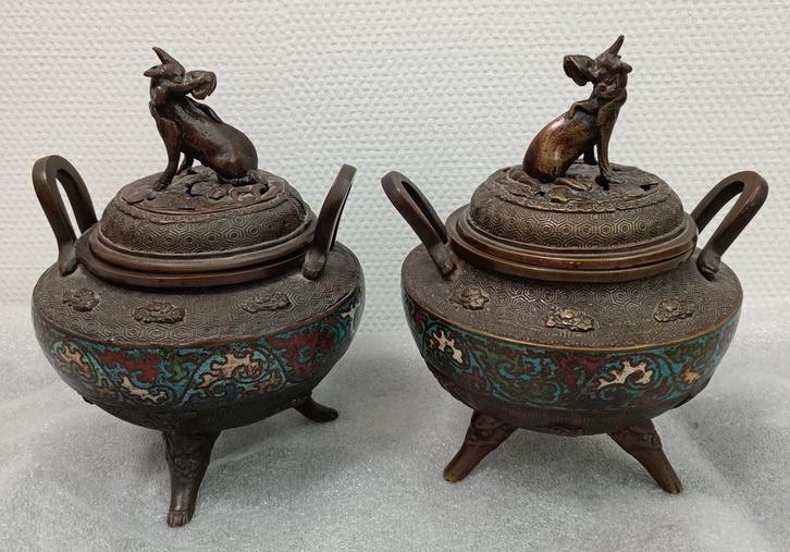 Antieke Bronzen Wierookbranders met Hond, Antiek en Kunst, Antiek | Koper en Brons, Brons, Ophalen of Verzenden