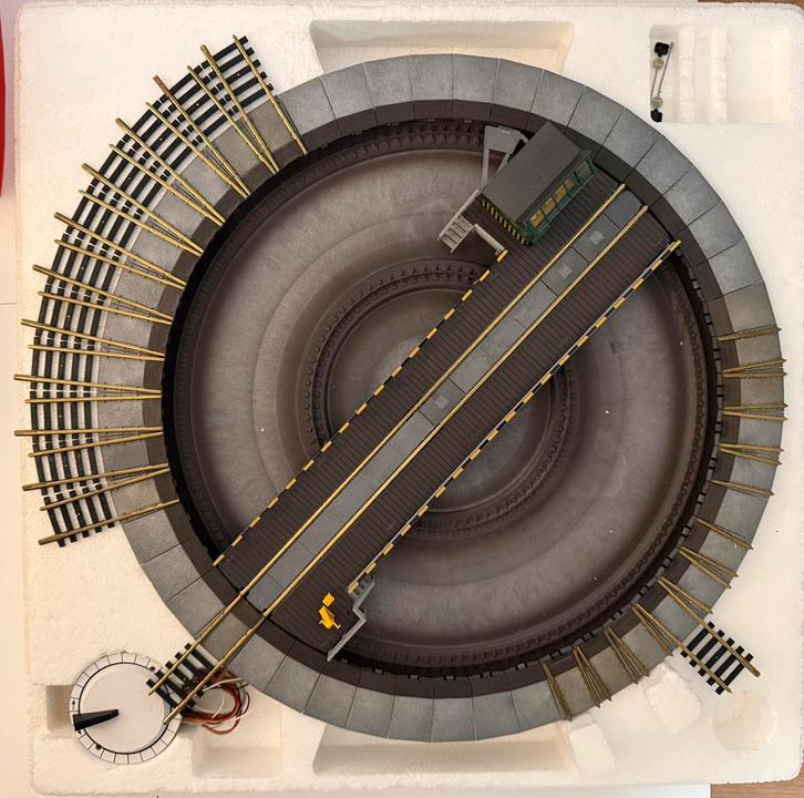 Fleischmann draaischijf 6052 HO, Hobby en Vrije tijd, Modeltreinen | H0, Zo goed als nieuw, Gelijkstroom, Fleischmann, Ophalen of Verzenden