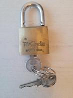 Tri-Circle slot, Ophalen of Verzenden, Gebruikt, Koper of Messing, Slot