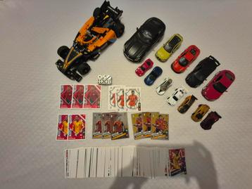 MOET NU WEG!! Diverse Collectie Auto's & Voetbalkaarten beschikbaar voor biedingen