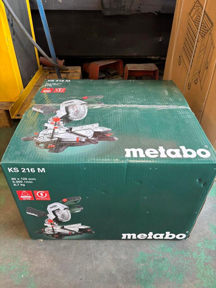Metabo Afkortzaag KS 216 M - Nieuw in doos!, Doe-het-zelf en Verbouw, Gereedschap | Zaagmachines, Nieuw, Afkortzaag, 1200 watt of meer