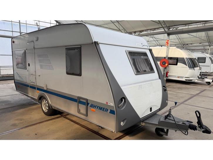 Eriba Swing 465 bj2002, Caravans en Kamperen, Caravans, Particulier, tot en met 4, 1000 - 1250 kg, Rondzit, Eriba, Frans bed, Overige typen