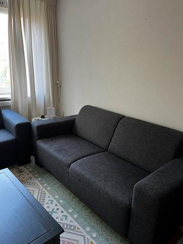 2 zitsbanken zwart (2 sofas)